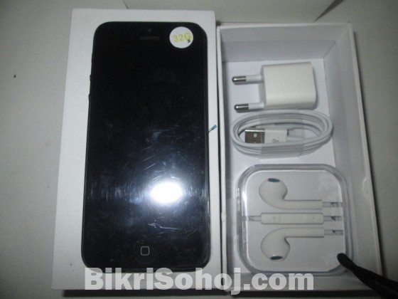 apple iphone 5 32GB New Box